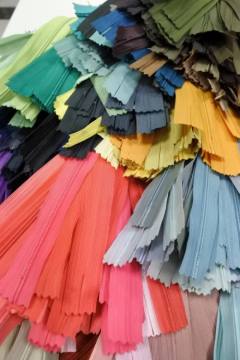 Zadrga skrita nedeljiva dolžine 40cm 87