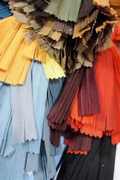 Zadrga skrita nedeljiva dolžine 60cm 88